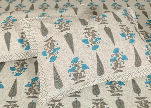 Blue_Cotton_Rajwada_Empire_Bloom_Double_Bedsheet_With_Pillow_Cover_108_X_108_Cm
